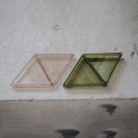 TRAY S